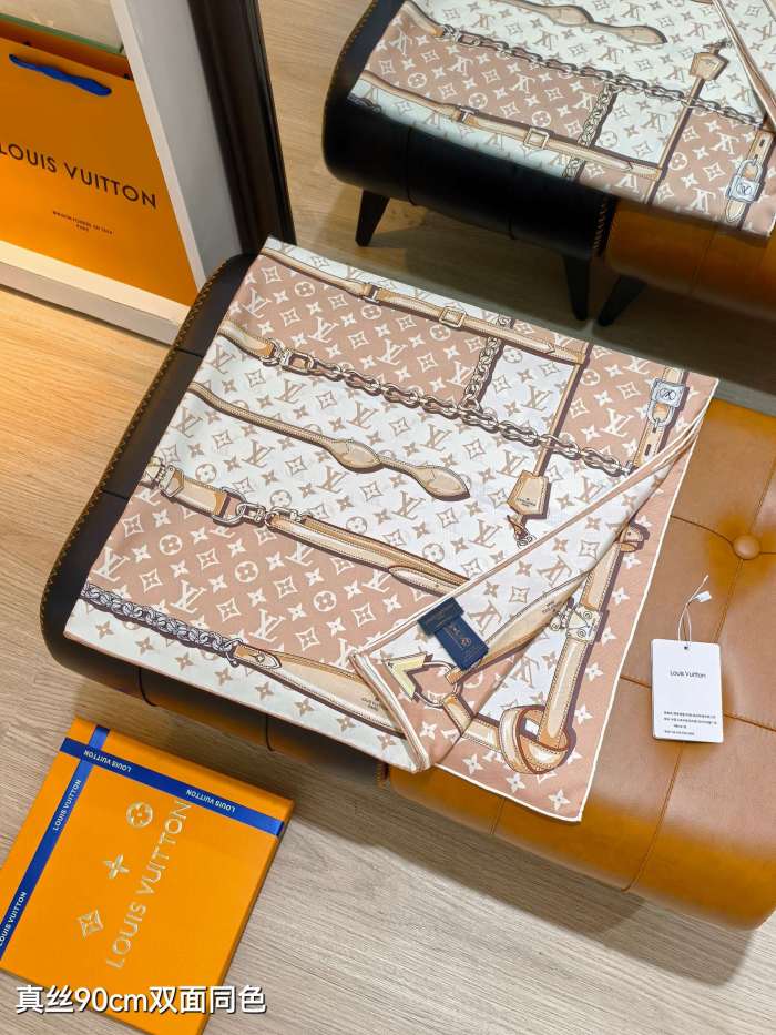 LV Silk make scarf SLV2508 90*90cm