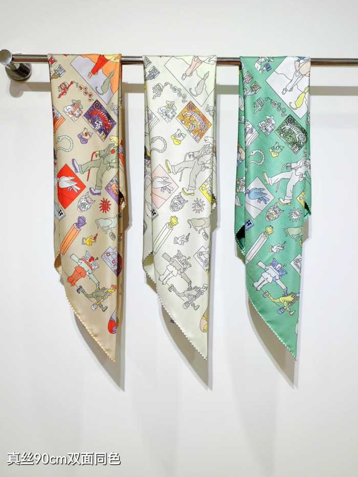 Hermes Silk make scarf SHMS2541 90*90cm