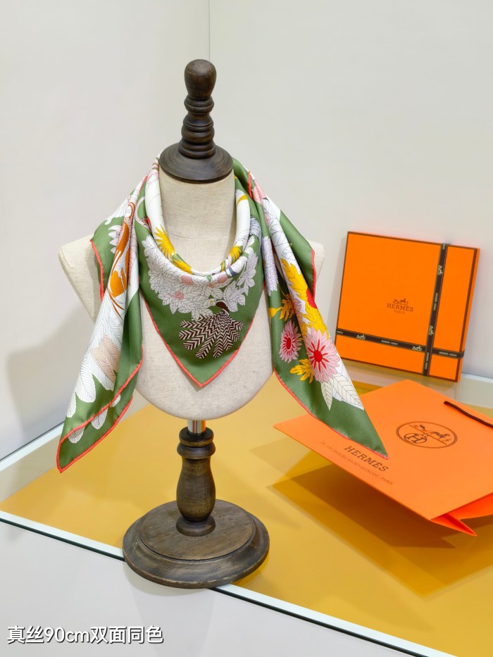 Hermes Silk make scarf SHMS2529 90*90cm