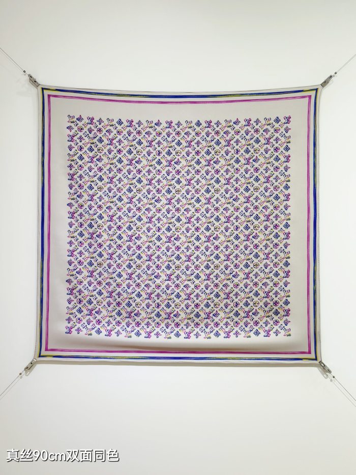 LV Silk make scarf SLV2534 90*90cm