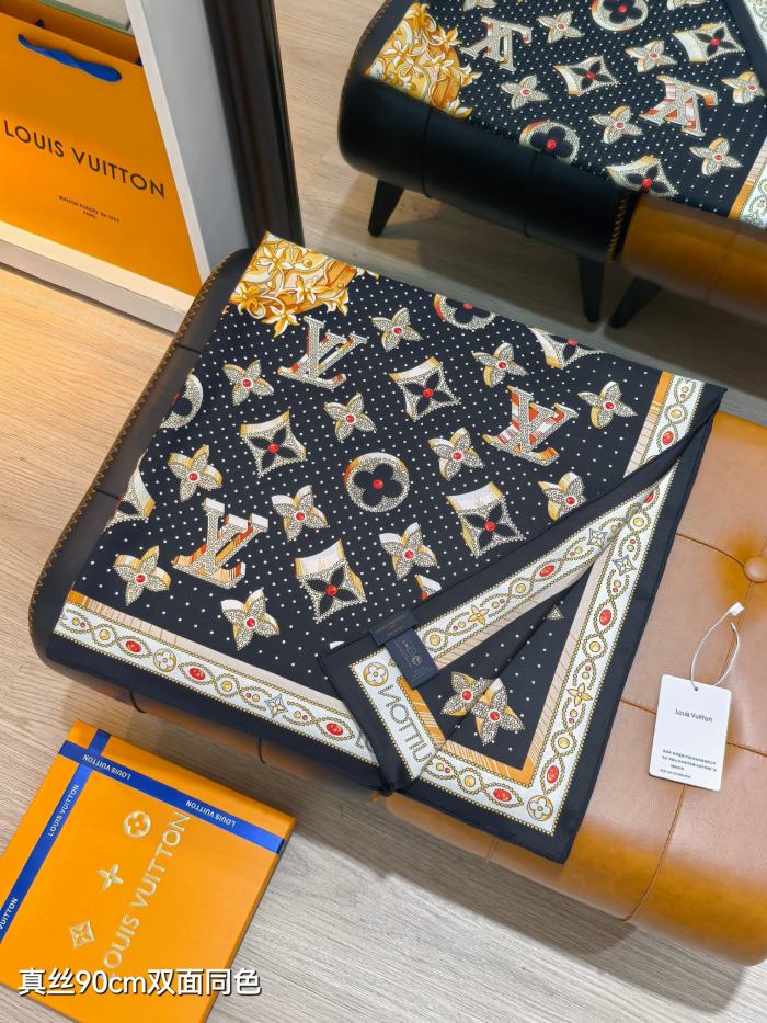 LV Silk make scarf SLV2523 90*90cm