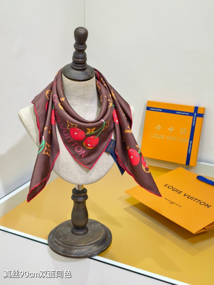 LV Silk make scarf SLV2536 90*90cm