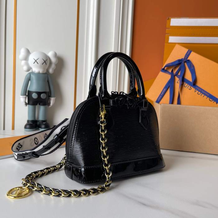 LV Alma Mini LV&I Bag K00015 XX061 18cm
