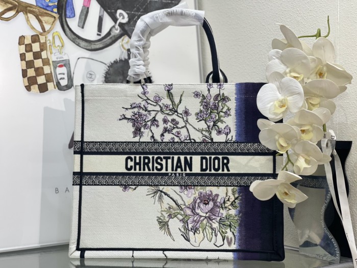 High quality Dior Book Tote 8834 LM042062 36-42cm