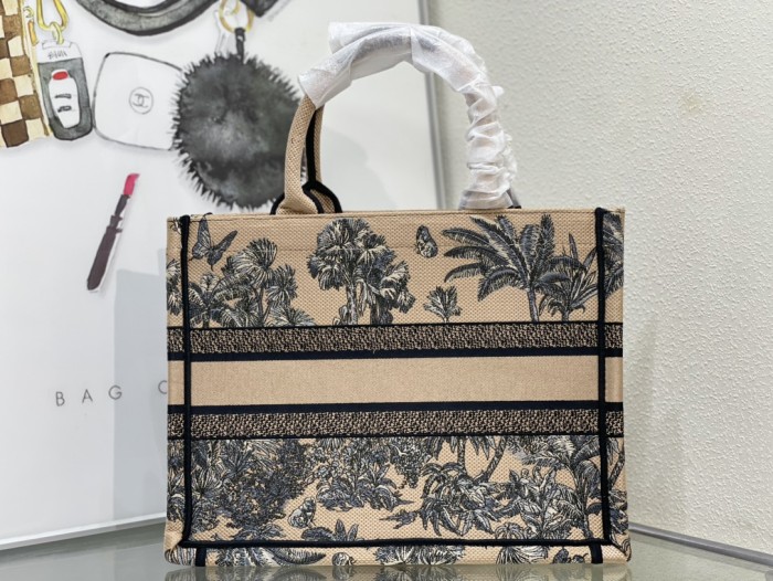 High quality Dior Book Tote 8834 LM042062 36-42cm