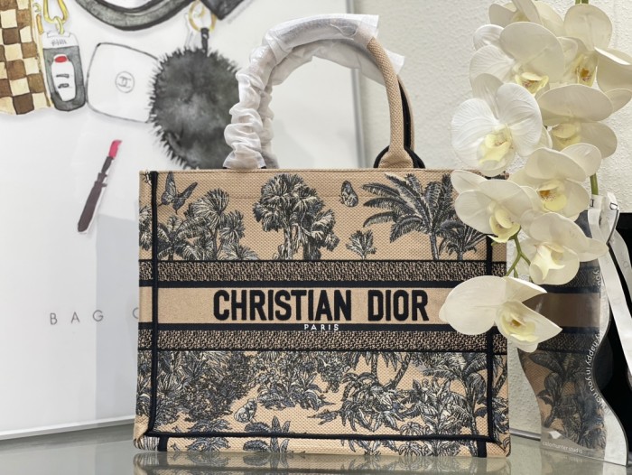 High quality Dior Book Tote 8834 LM042062 36-42cm