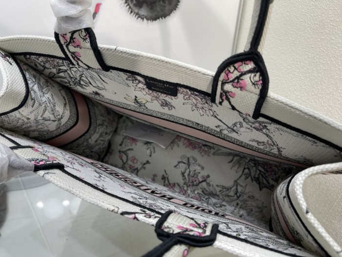 High quality Dior Book Tote 8834 LM042062 36-42cm