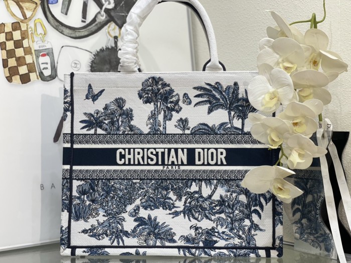 High quality Dior Book Tote 8834 LM042062 36-42cm