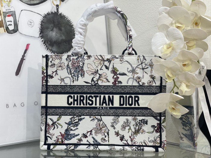 High quality Dior Book Tote 8834 LM042062 36-42cm