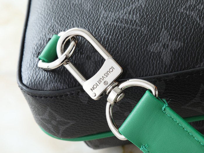 LV Avenue Bag M25891 XX031 33cm
