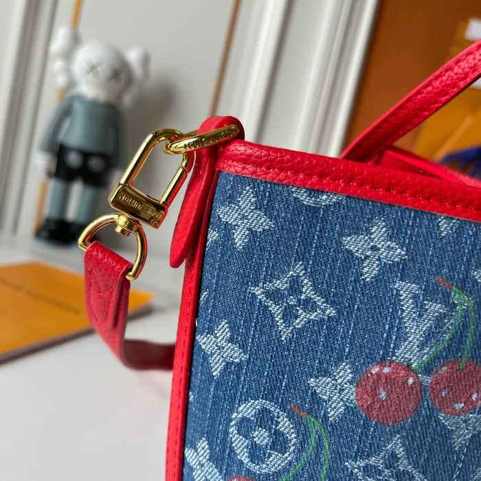 LV Neverfull Inside Out BB Tote M14997 XX041 26.5cm