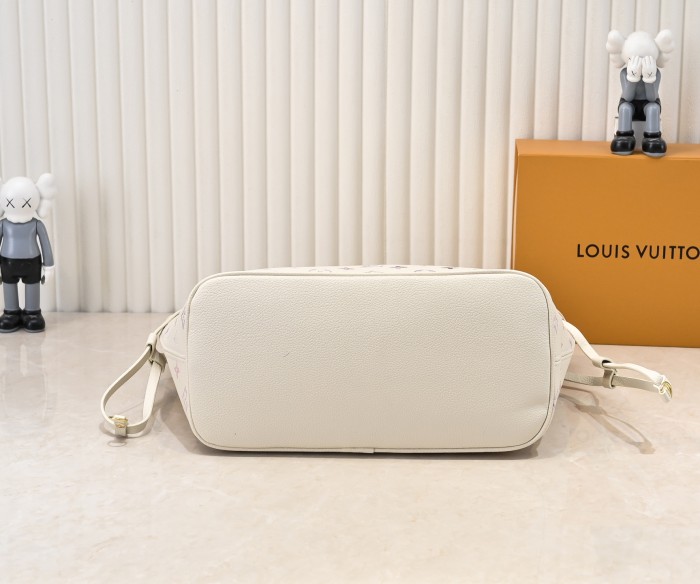 LV Neverfull Bag M40995 XX041 32cm
