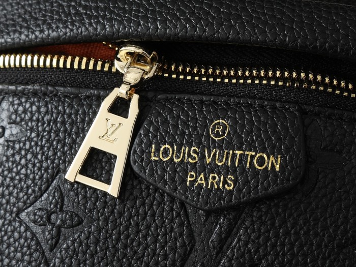 LV Bumbag M43644 XX021 37cm