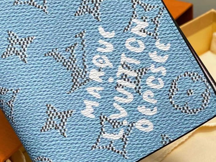 LV Wallet M15156 XX06 19cm