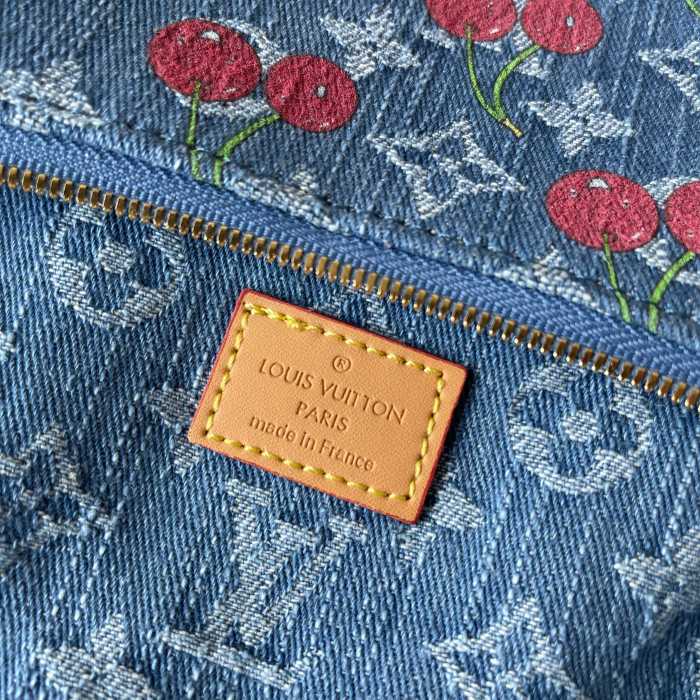 LV Liv Pochette Bag M83008 XX031 24.5cm