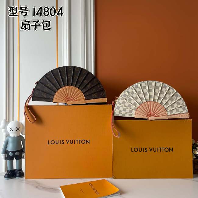 LV Fan Bag M14804 XX081 37cm