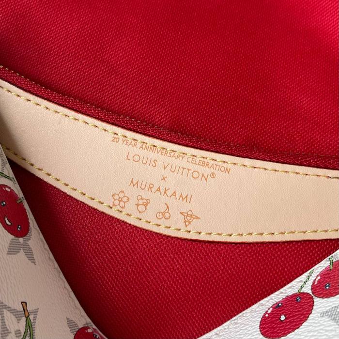 LV Diane Bag M45985 XX031 25cm