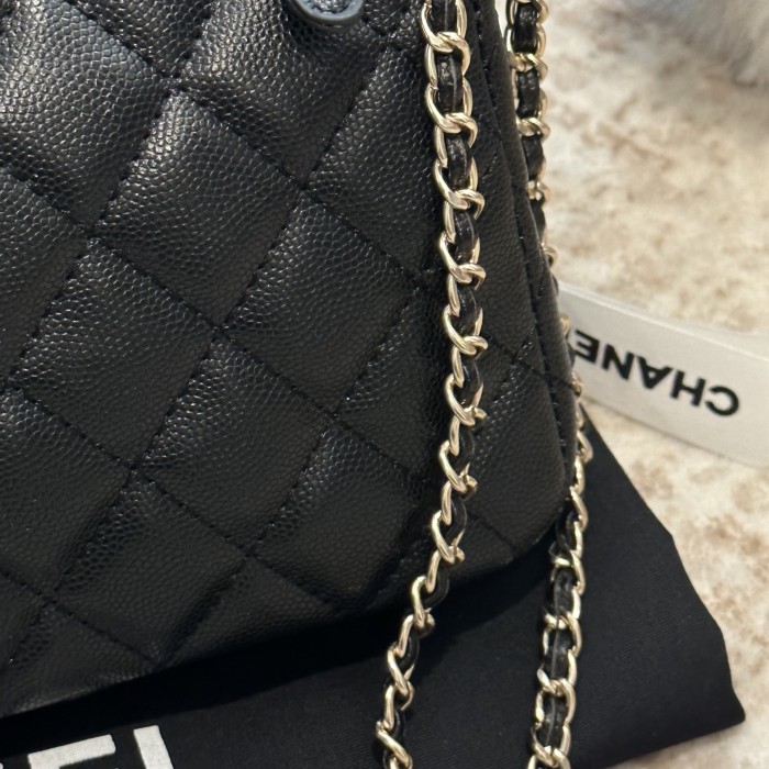 Chanel Chain Bag 054 DB551 22cm