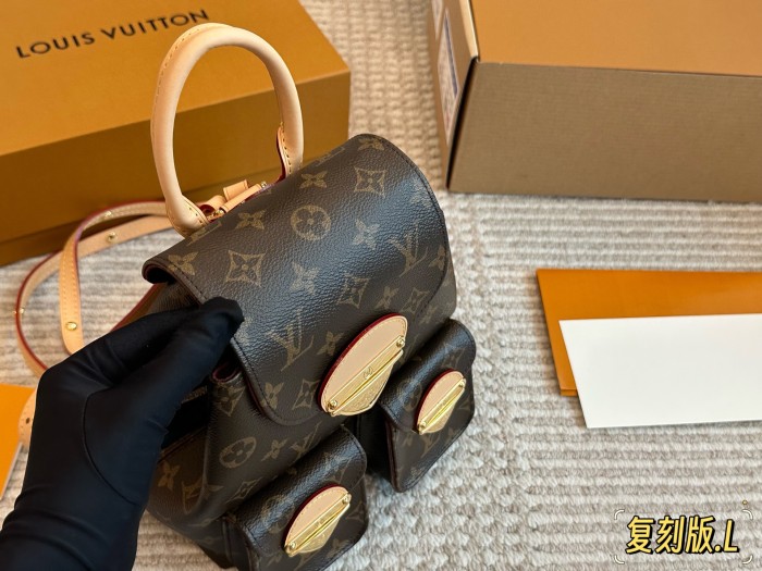 LV Venice Backpack 126 DB032 20cm