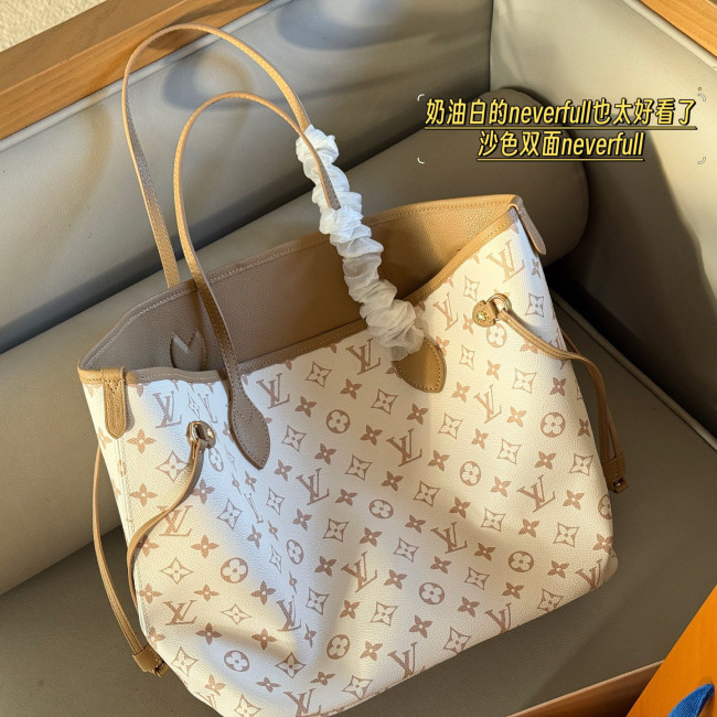 LV Neverfull Bag 130 DB502 32cm