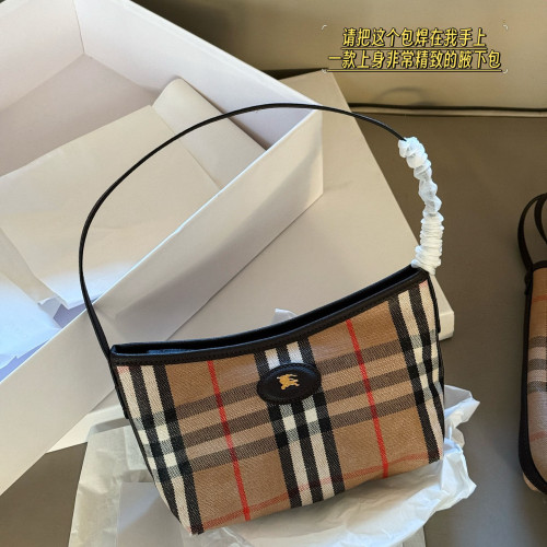 Burberry Highlands Bag 003 DB571 21cm