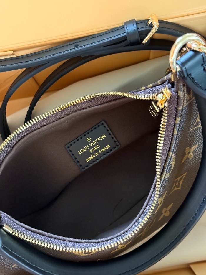 LV Catchy Bag 131 DB051 23cm