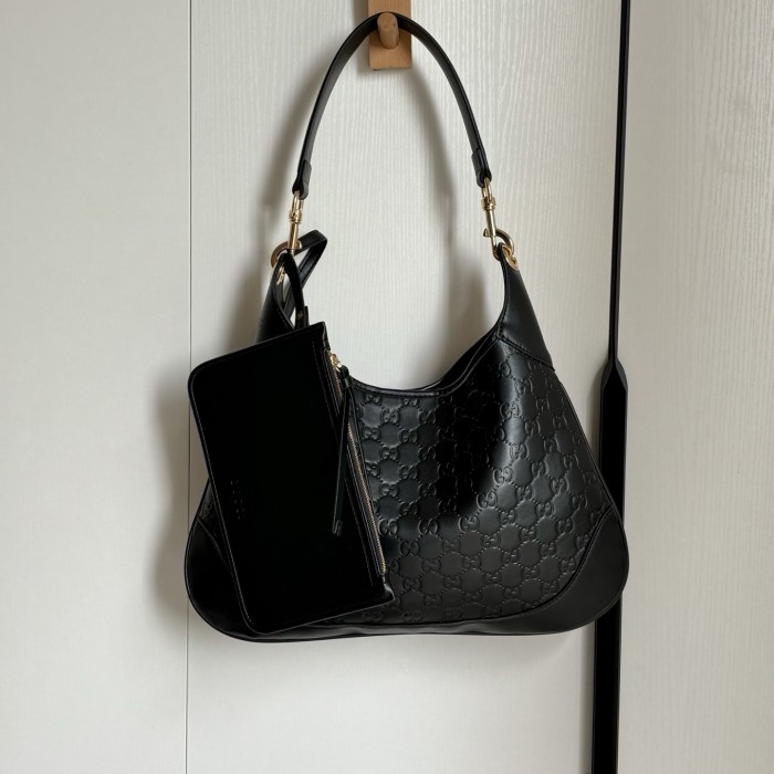 Gucci Body Bag 834981 LM091 42cm