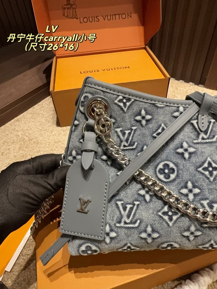 LV Carryall Bag 142 DB512 26cm