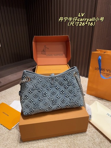 LV Carryall Bag 142 DB512 26cm
