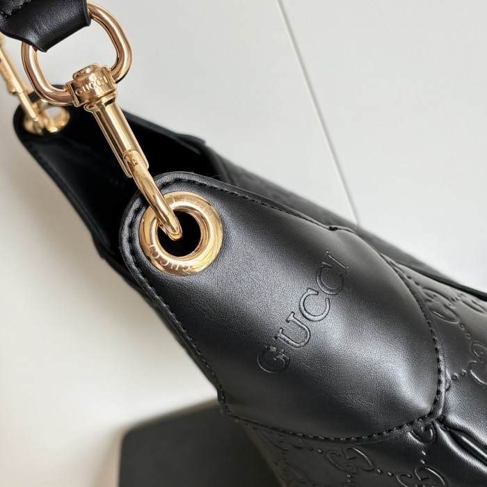 Gucci Body Bag 834981 LM091 42cm