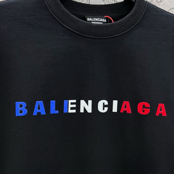 Balenciaga Sweatshirts 002