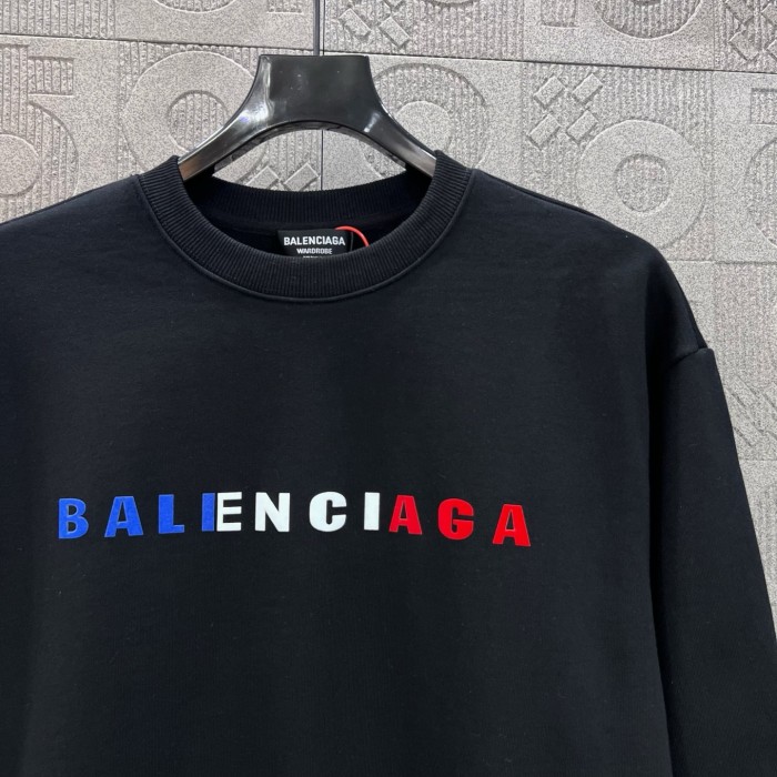 Balenciaga Sweatshirts 002