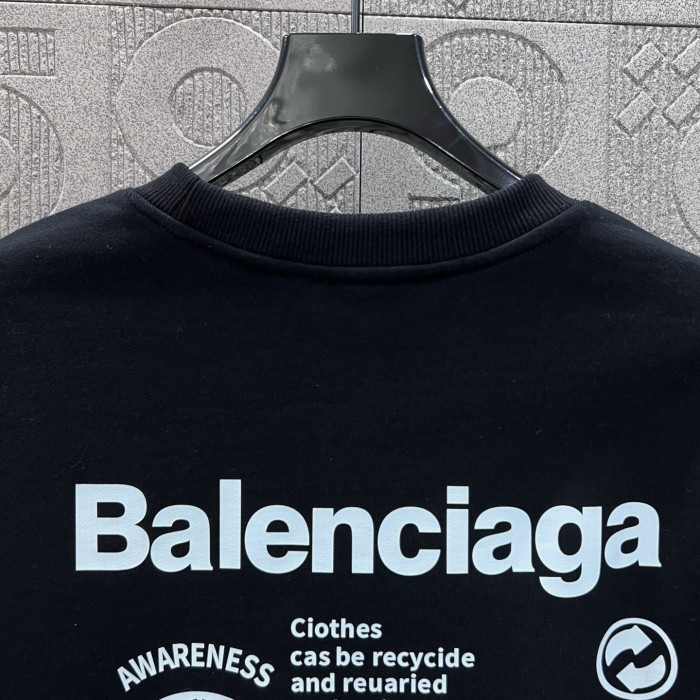 Balenciaga Sweatshirts 003