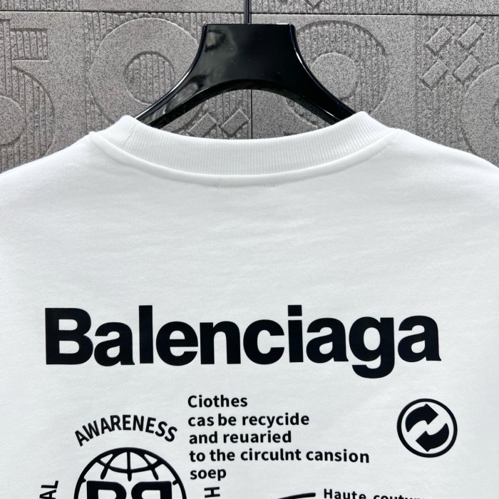 Balenciaga Sweatshirts 003