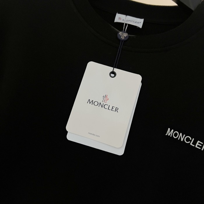 Moncler Sweatshirts 002