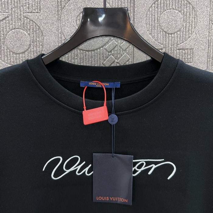 Louis Vuitton Sweatshirts 001