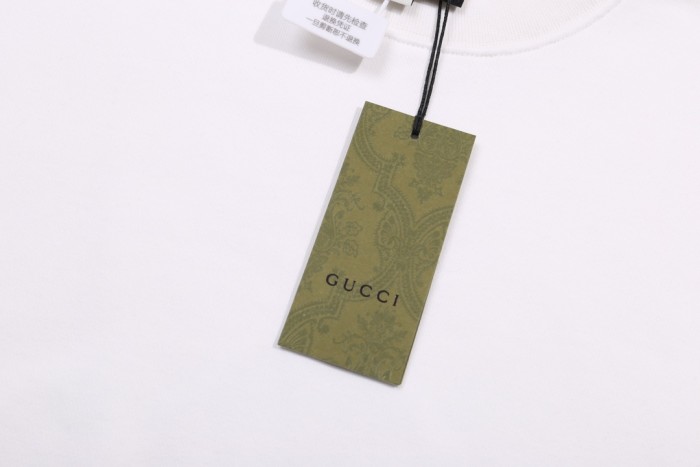 Gucci Sweatshirts 075