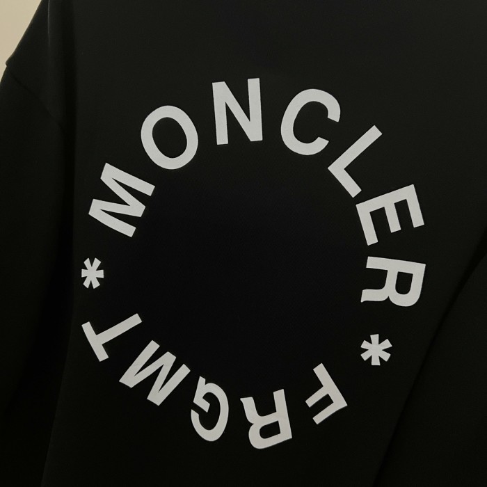 Moncler Sweatshirts 002