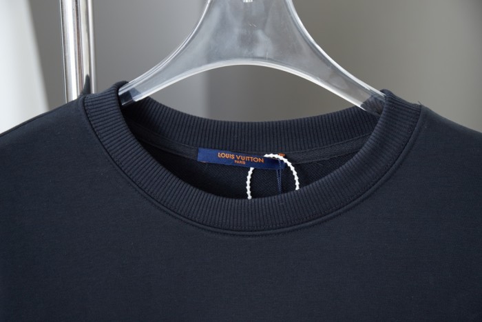 Louis Vuitton Sweatshirts 010