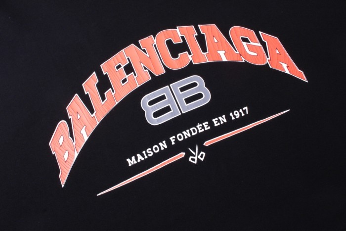 Balenciaga Sweatshirts 074