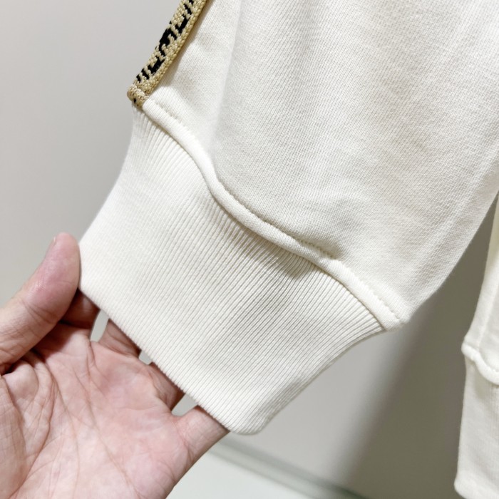 Burberry Sweatshirts 010