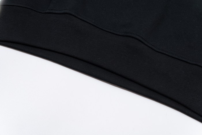 Burberry Sweatshirts 011