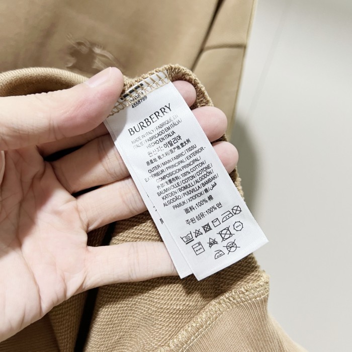 Burberry Sweatshirts 010
