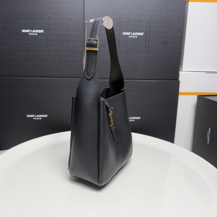 YSL LE 5 À 7 Hobo Bag 713938 LM012 23cm