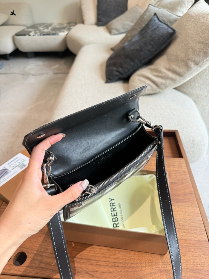 Burberry Shoulder Bag 006 DB561 19cm