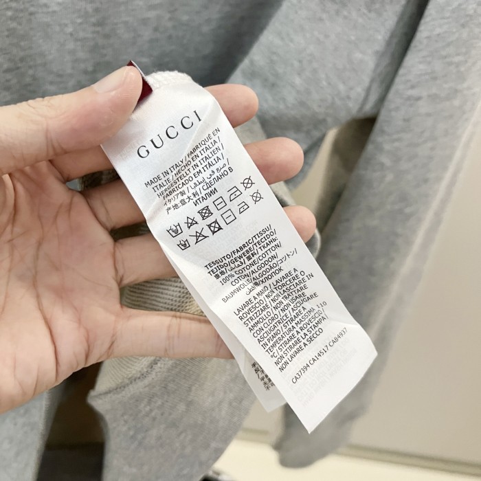 Gucci Sweatshirts 085