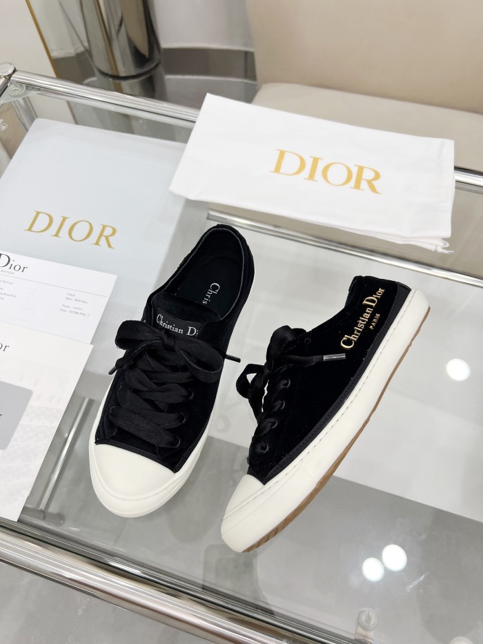 Dior Casual shoes 033 HL042
