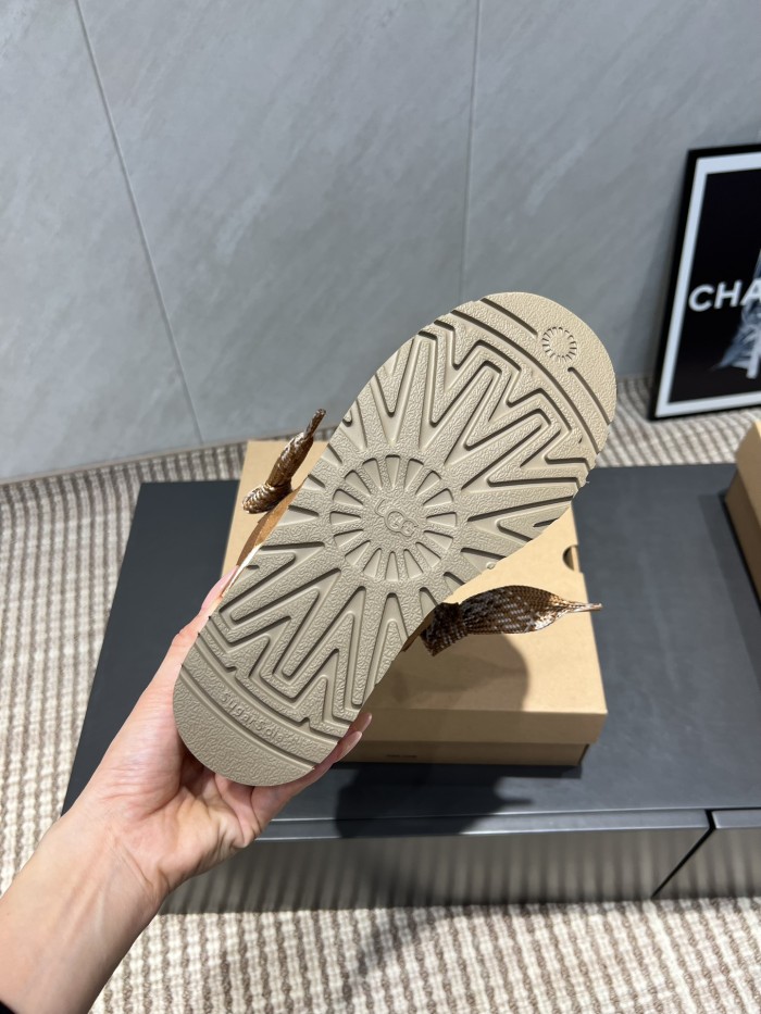 UGG shoes 050 HL052