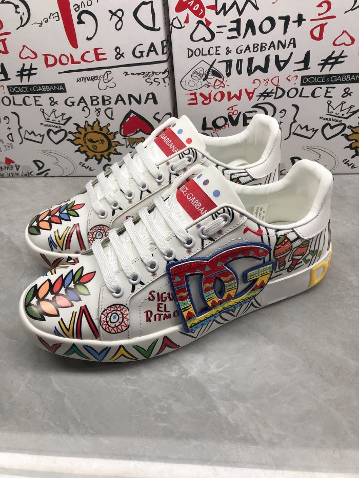 Dolce & Gabbana Casual shoes 023 HL062