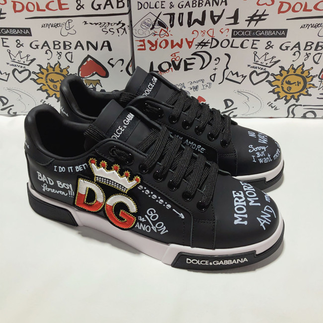 Dolce & Gabbana Casual shoes 022 HL062